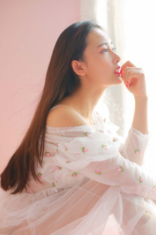 《朋友的未婚妻》HD